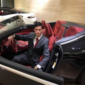 Meet your Posher, Joel